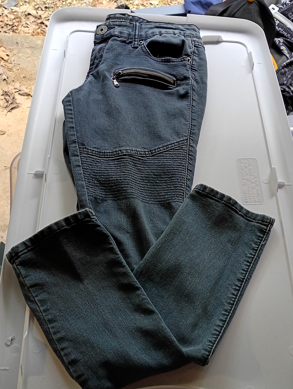 Women’s Dark Grey Moto Skinny Jeans with Zip Pocket